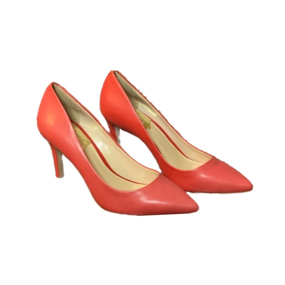 🔴SALE🔴 Vince Camuto Ressamae heels 👠 BNIB